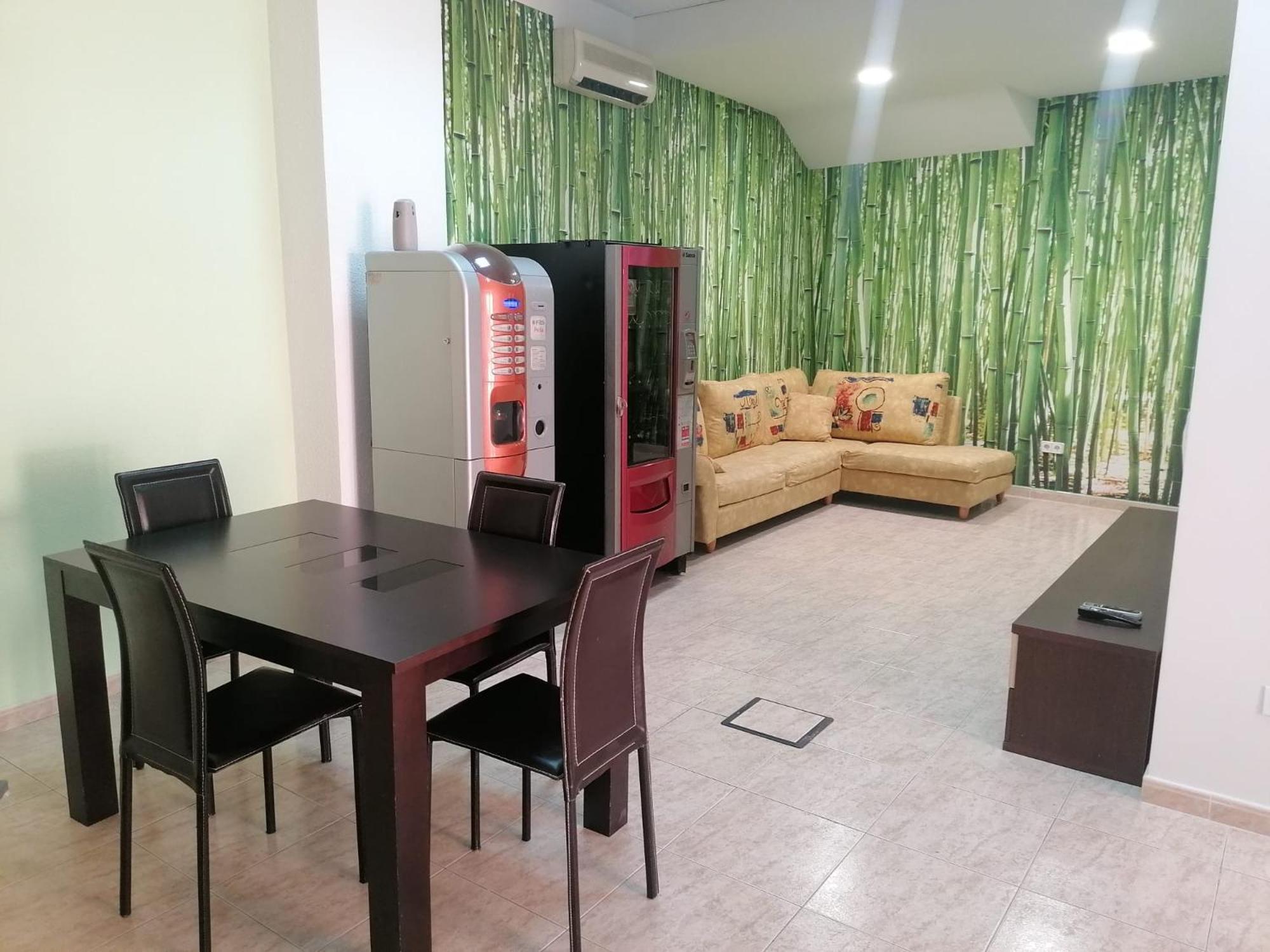Albergue El Templarin Ponferrada Bagian luar foto